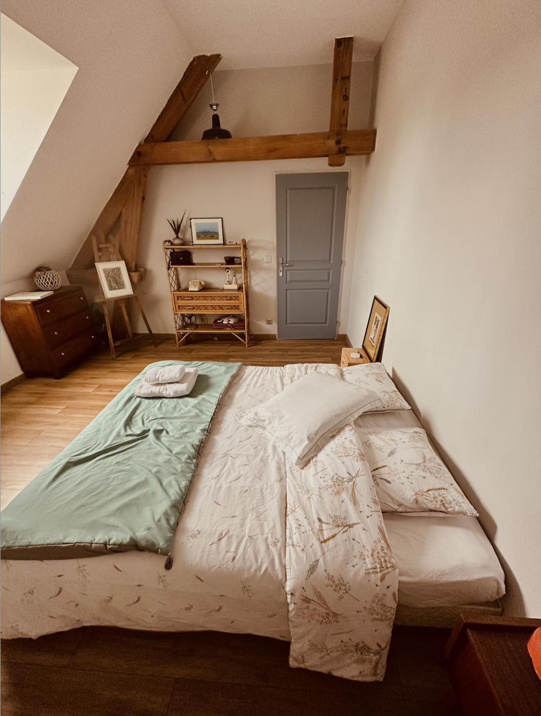 La Cour Verte Chambres D'Hotes Montépilloy Dış mekan fotoğraf